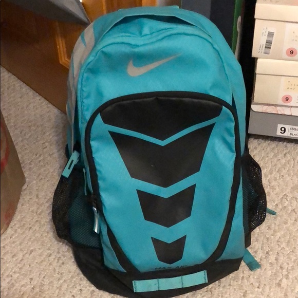 turquoise nike backpack